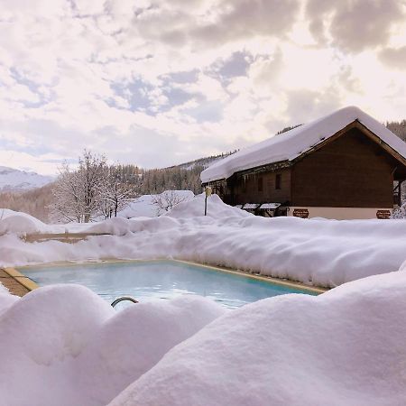 Les Chalets Du Parc Aux Etoiles - Cimes Et Neige Lägenhet Puy-Saint-Vincent Exteriör bild