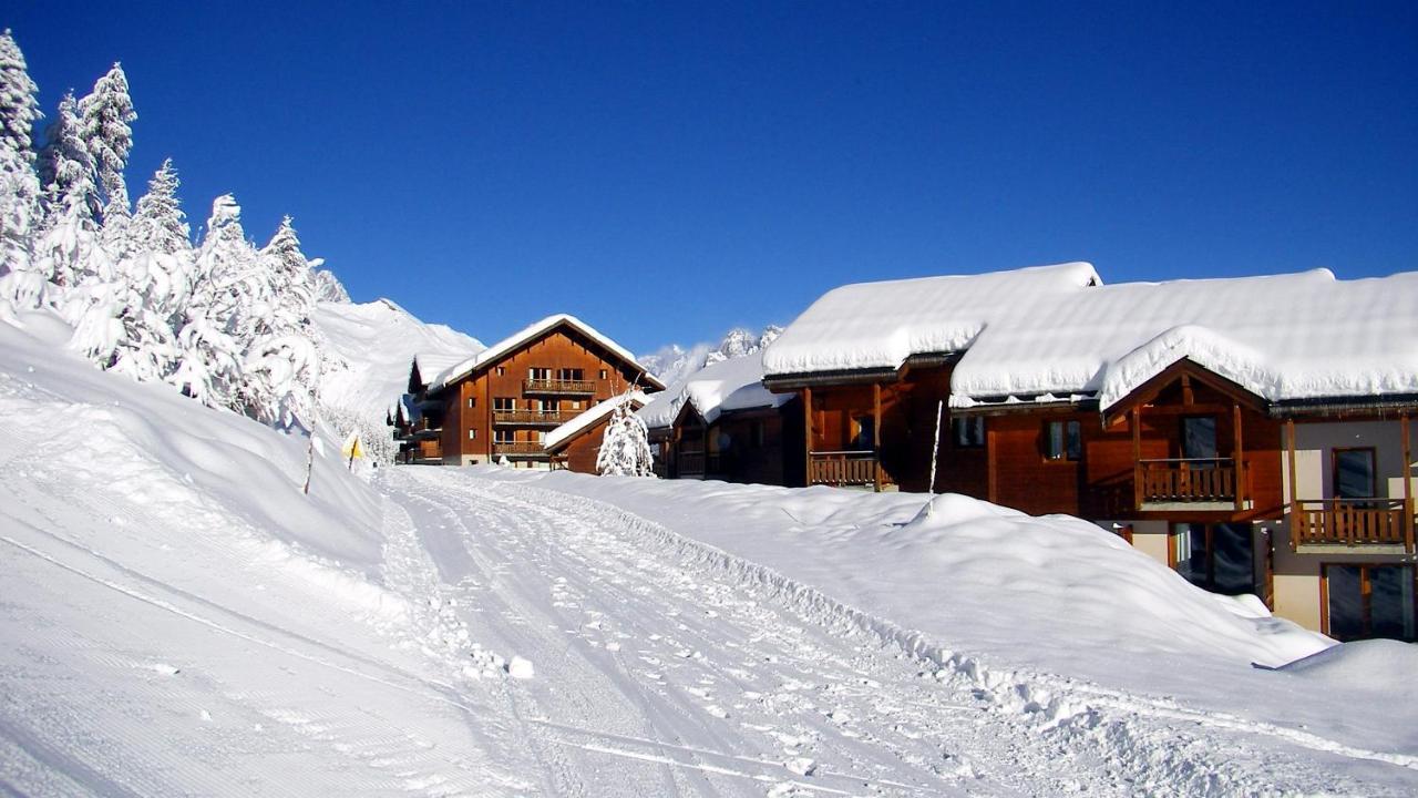 Les Chalets Du Parc Aux Etoiles - Cimes Et Neige Lägenhet Puy-Saint-Vincent Exteriör bild