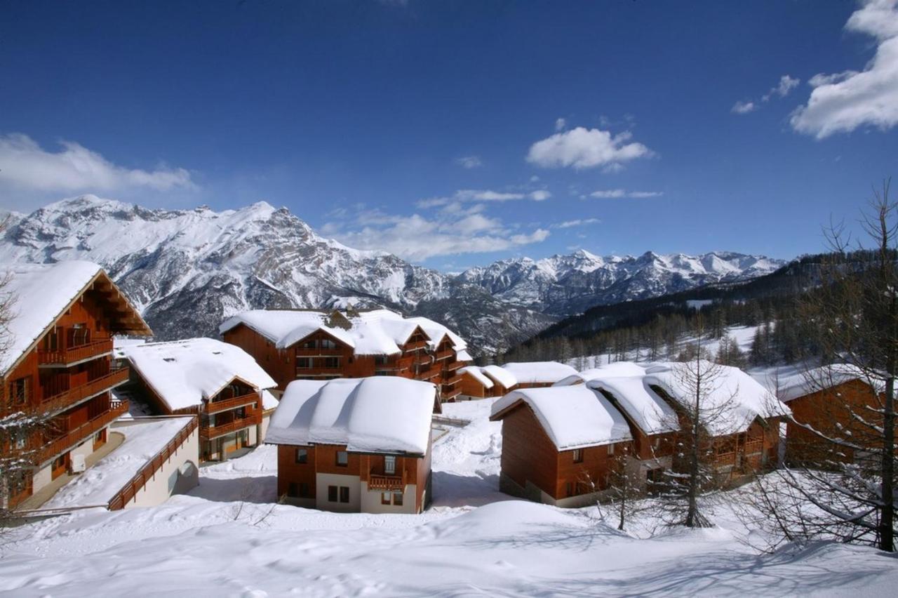 Les Chalets Du Parc Aux Etoiles - Cimes Et Neige Lägenhet Puy-Saint-Vincent Exteriör bild