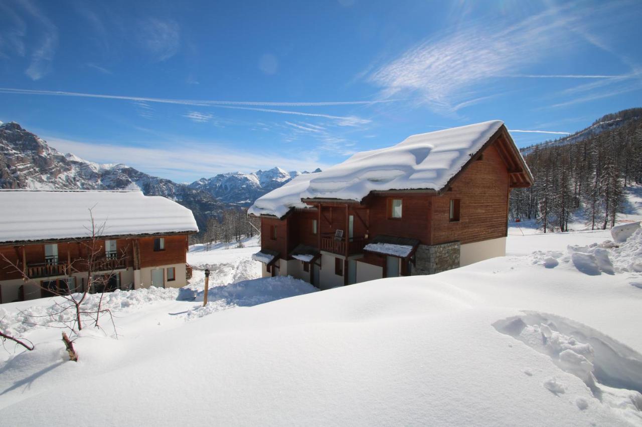 Les Chalets Du Parc Aux Etoiles - Cimes Et Neige Lägenhet Puy-Saint-Vincent Exteriör bild