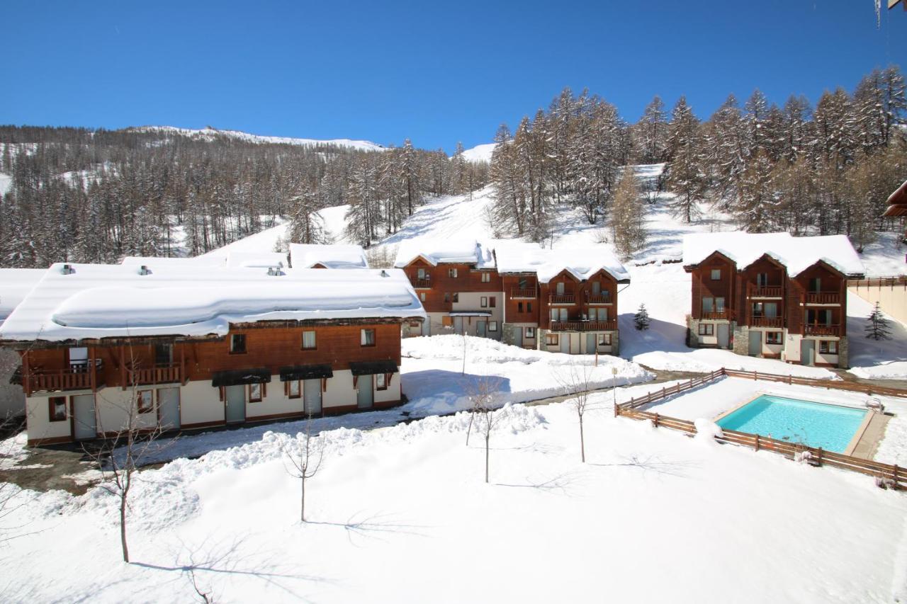 Les Chalets Du Parc Aux Etoiles - Cimes Et Neige Lägenhet Puy-Saint-Vincent Exteriör bild